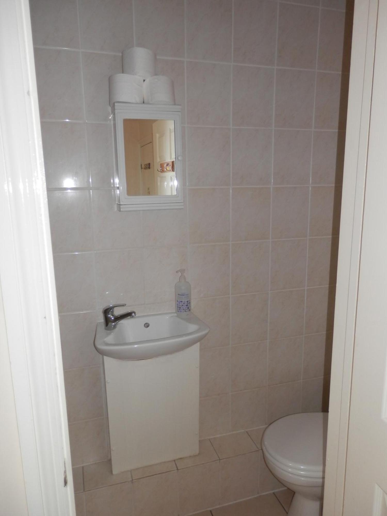 Shamrock Guest House Грейвсенд Номер фото